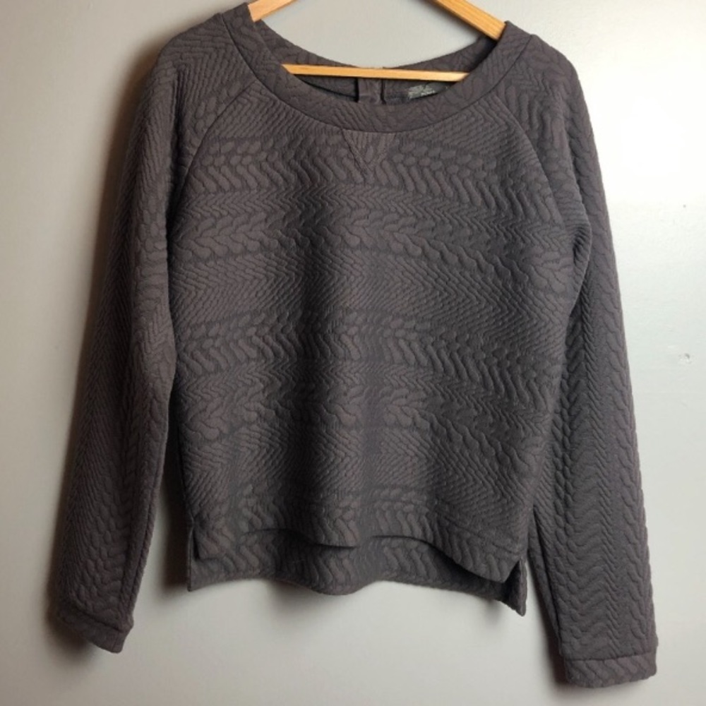 Prana Quilted slightly cropped sweatshirt